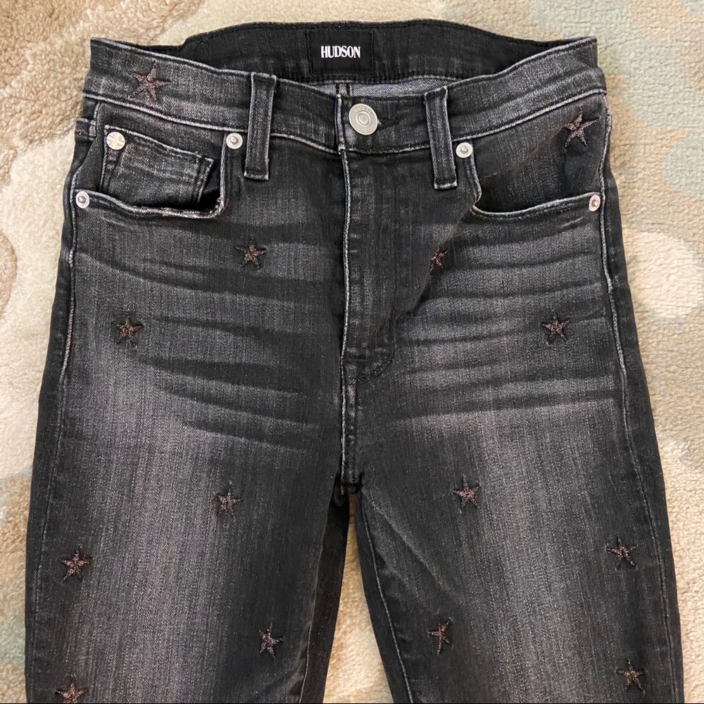✨EUC Hudson Harper High Rise Crop Capri Star Jeans